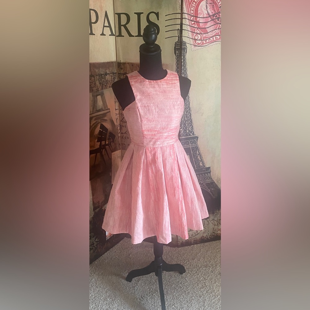 Gianni Bini Salmon pink dress, Size XS